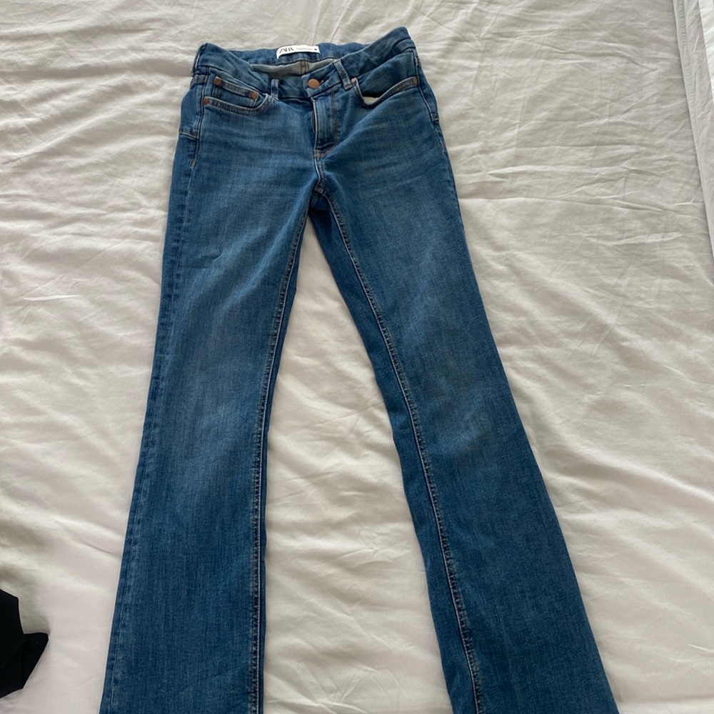 Zara bootcut jeans - women’s size 4